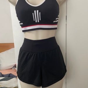 Lululemon run speedy up short black perforated